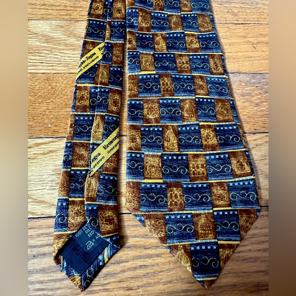 Vintage Ermenegildo Zegna silk tie gold navy blue yellow Italian geometric